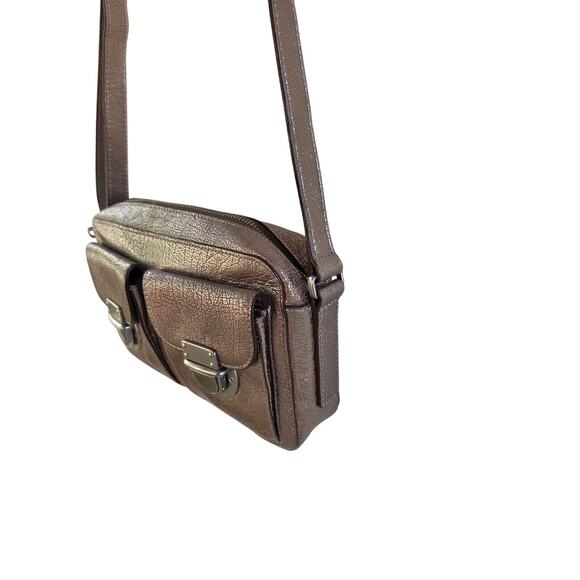 Fossil Riley Metallic Crossbody Bag Silver Foil Leather Camera Style Chic - Picture 10 of 12